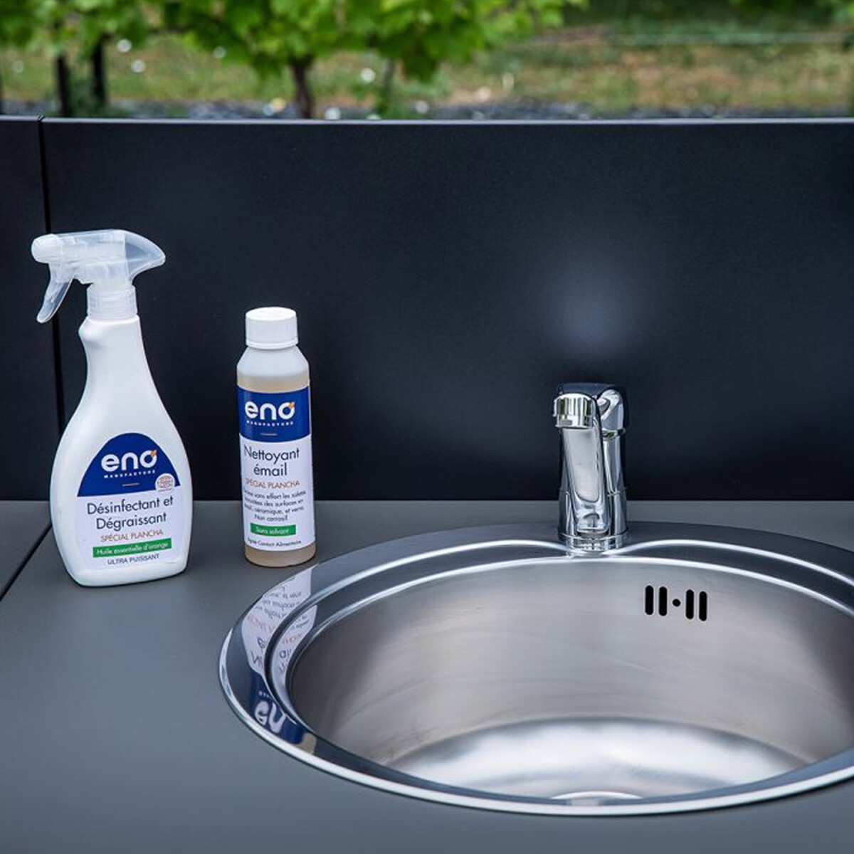 DISINFETTANTE PER SUPERFICI IN SPRAY ENO DISINFETTANTE PER SUPERFICI IN SPRAY ENO