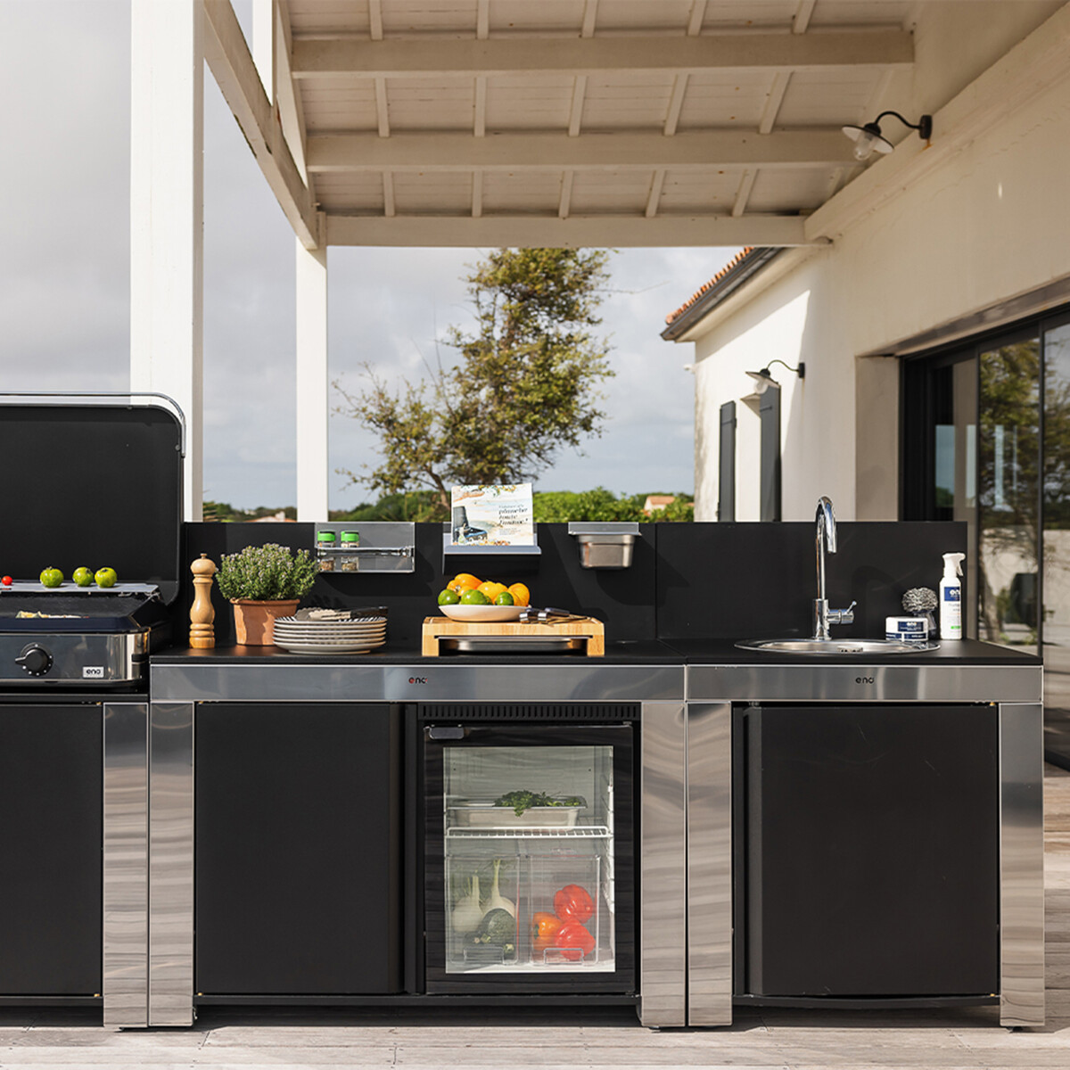 FRIGO 75L CON KIT FELIX Eno Piastre in ghisa smaltata | Il Mondo Del Barbecue FRIGO 75L CON KIT FELIX Eno Piastre in ghisa smaltata | Il Mondo Del Barbecue