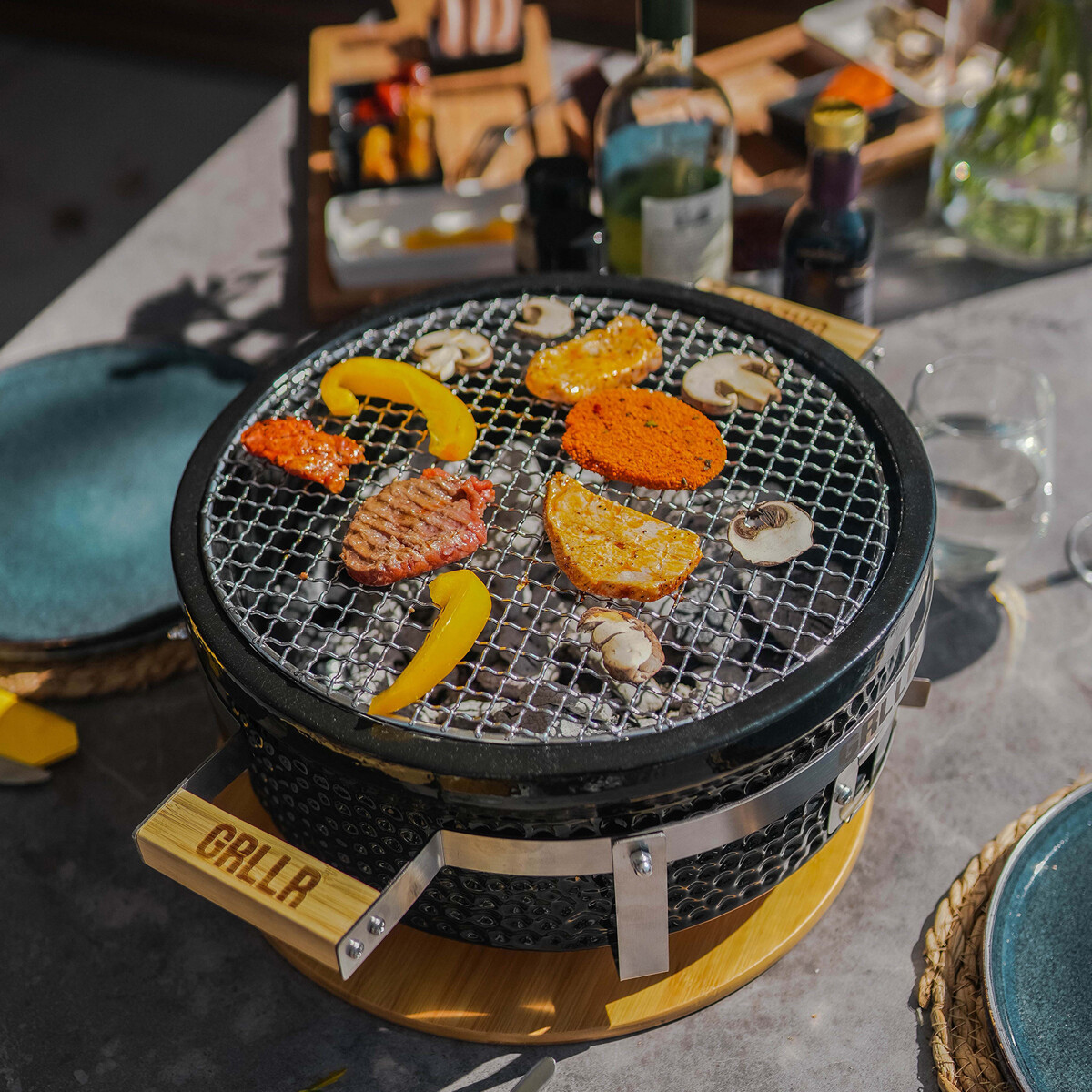 BARBECUE DA TAVOLO GRLLR TOKIO SHICHIRIN NERO  | Il Mondo Del Barbecue