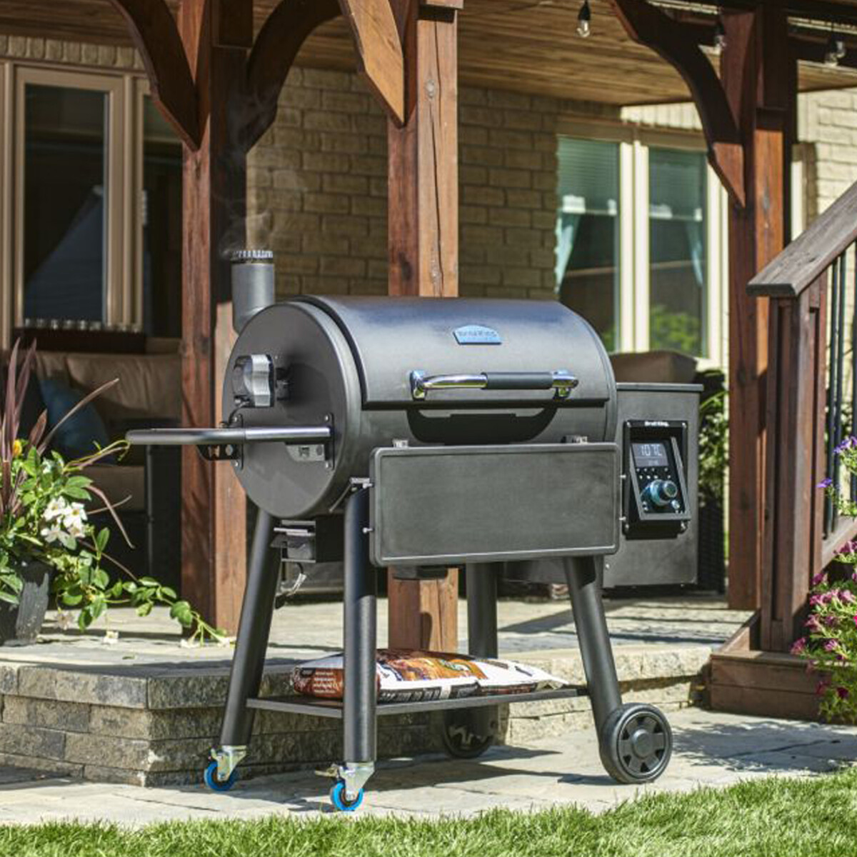 BARBECUE A PELLET BROIL KING REGAL 500X Broil King Barbecue a pellet | Il Mondo Del Barbecue