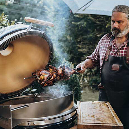 BARBECUE A CARBONE MONOLITH LE CHEF PRO-SERIE 2.0 NERO DA APPOGGIO Monolith Barbecue a carbone | Il Mondo Del Barbecue