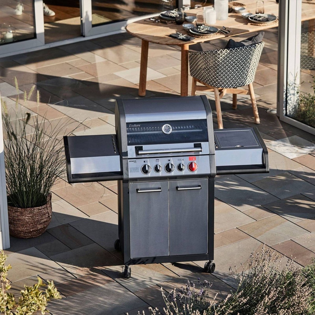 BARBECUE A GAS ENDERS MONROE PRO 3 SIK TURBO | Il Mondo del Barbecue