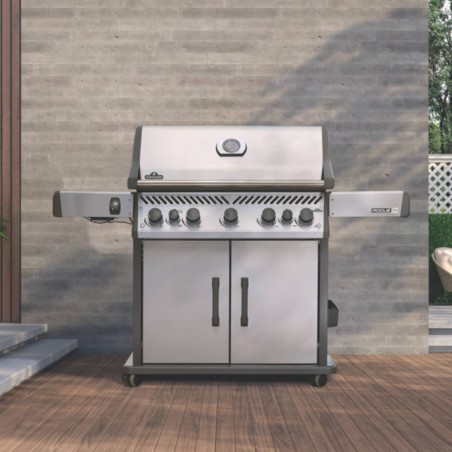 BARBECUE A GAS NAPOLEON ROGUE RPS625RSIBPSS-METANO