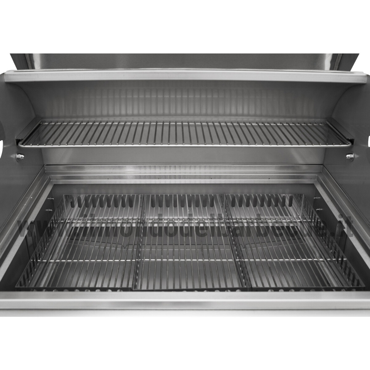 BARBECUE A CARBONE BULL BISON DA INCASSO