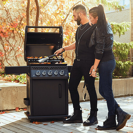 BARBECUE A GAS NAPOLEON ROGUE 425 PHANTOM