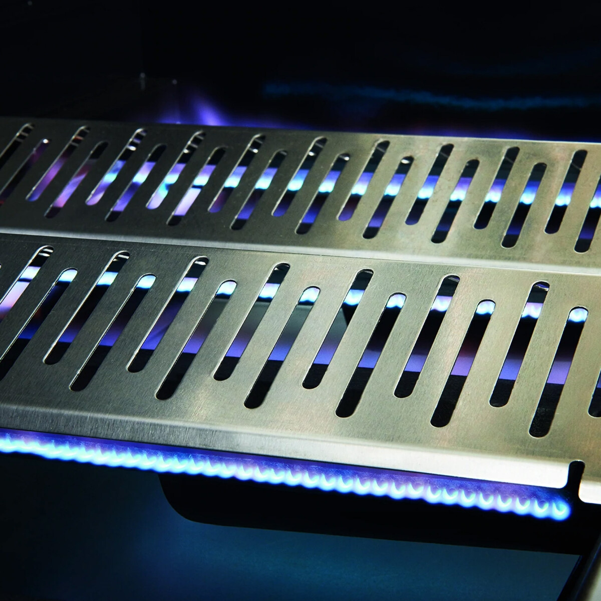 BARBECUE A GAS BEEFEATER DISCOVERY 1200E 3 FUOCHI