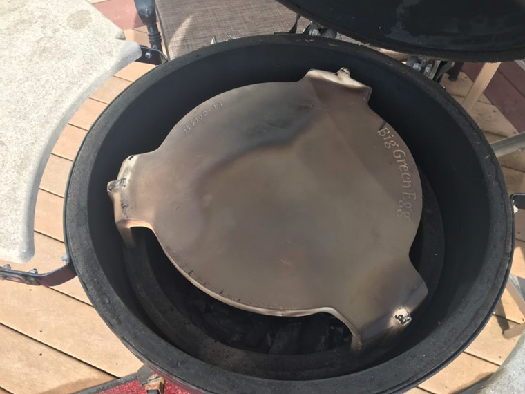 Il ConvEGGtor: la base in ceramica per le cotture indirette